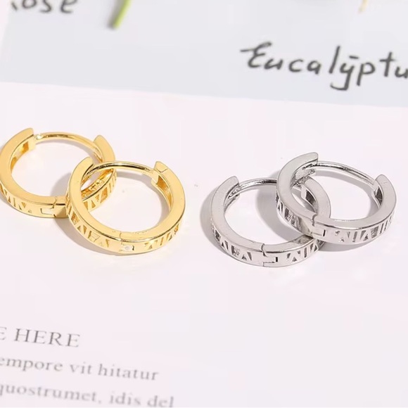 925 sterling  Silver Roman Numeral Hoop Earrings - Picture 3 of 4